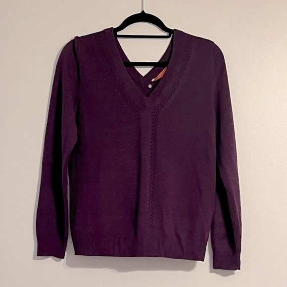 ModCloth purple v-neck sweater size Medium - Picture 1 of 7